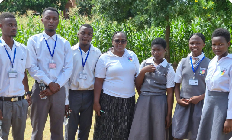 Debating Club wins award
